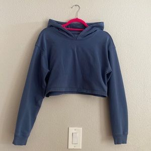Lululemon cropped hoodie